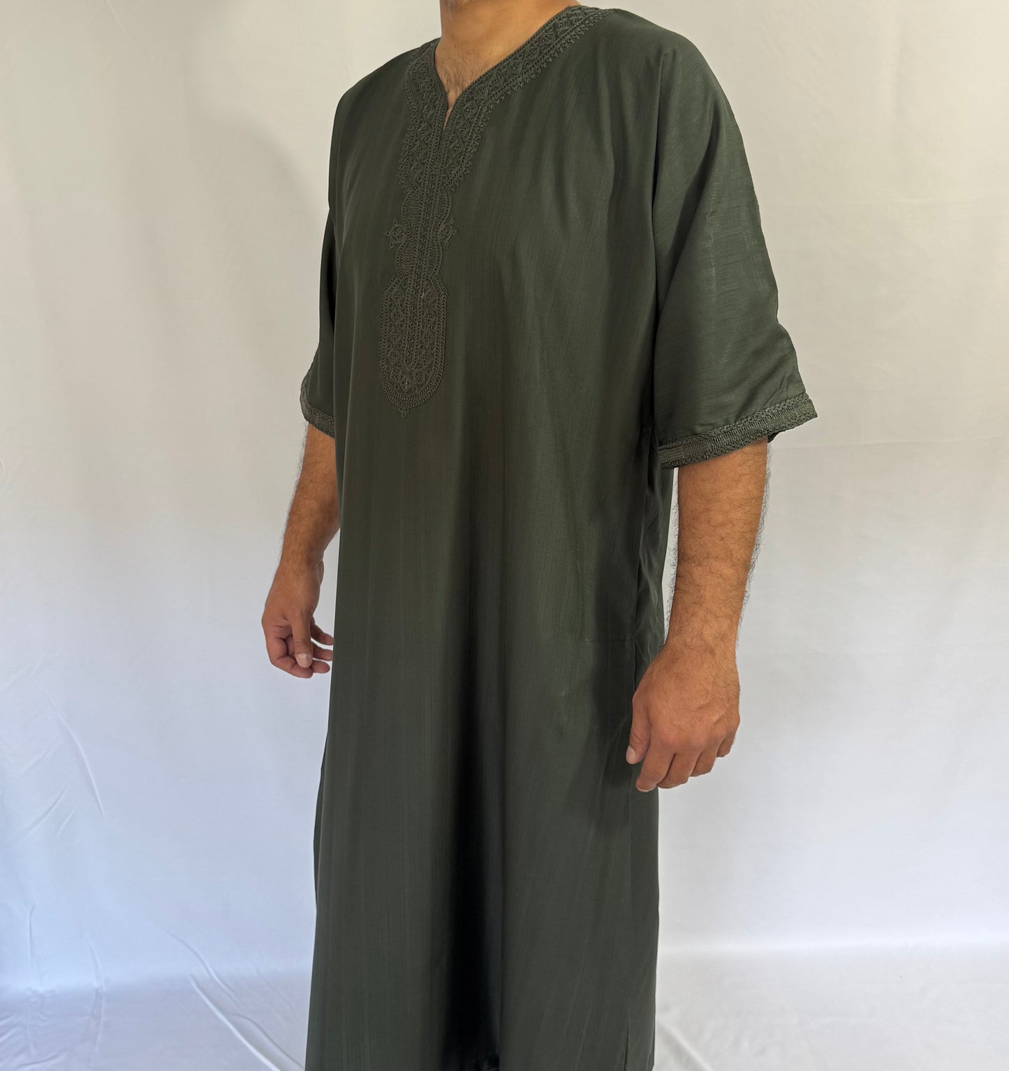 Dark Green Moroccon Thobe with Exquisite Embroidery